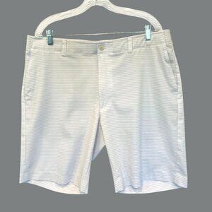 Ben Hogan Men's Flat Front Striped Bermuda Golf Shorts Sz 40 in Gray White